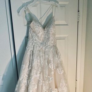 Oleg Cassini style wedding dress with matching veil